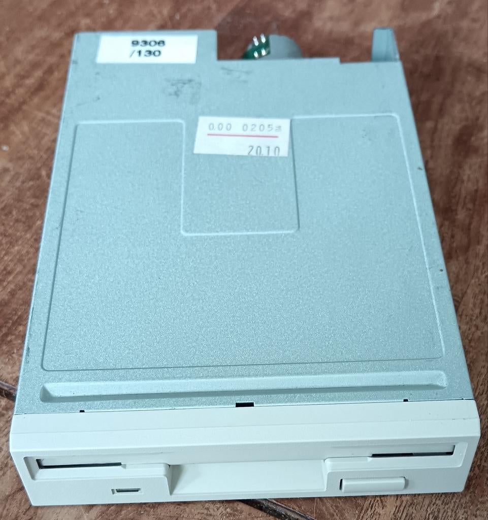 Sony MPF420-1/ 1.44mb floppy drive, Ophalen of Verzenden