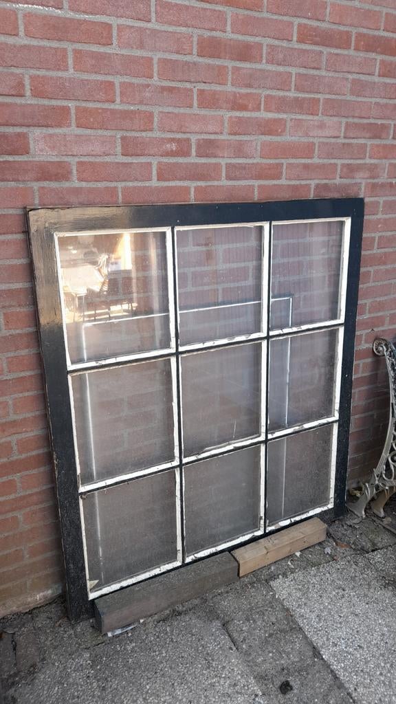 Oud gevelraam met 9 ruiten GRATIS voor doe het zelf kas, Ophalen, Gevelraam of Ruit, Gebruikt, 80 tot 120 cm