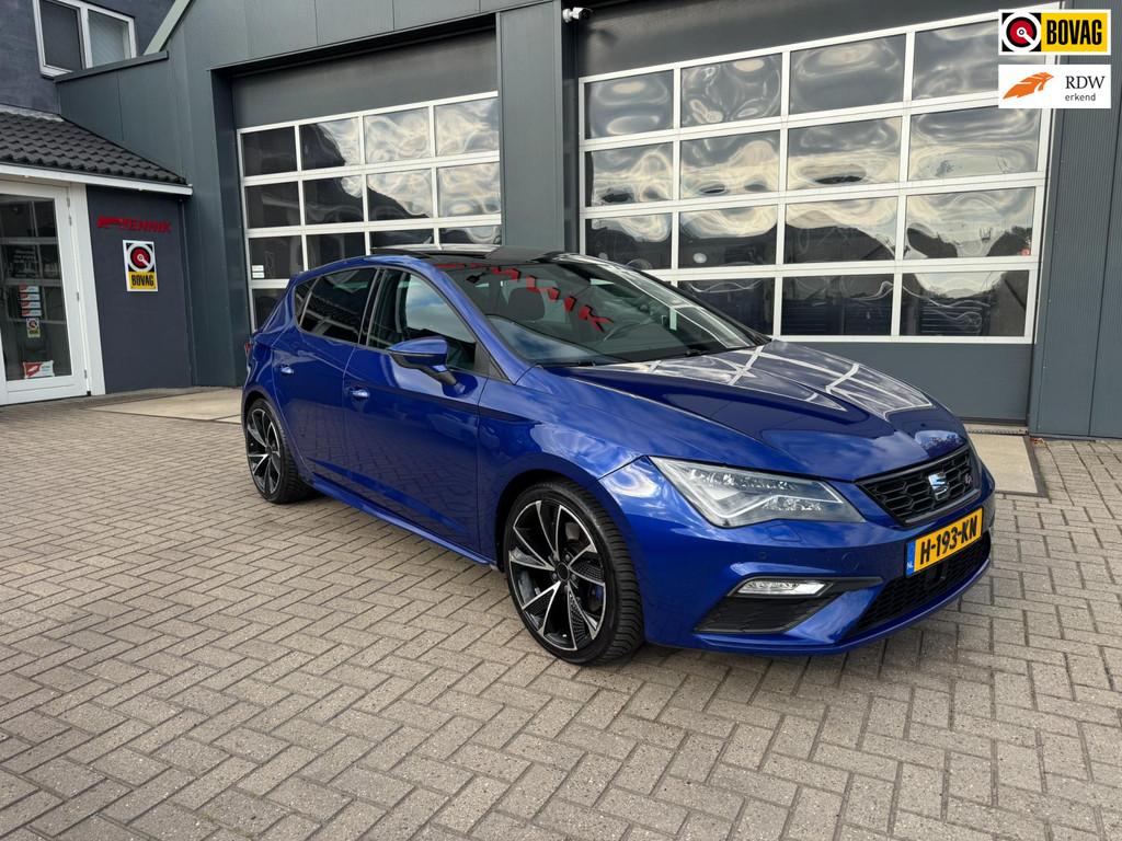 Seat Leon 2.0 TDI FR Business Intense / Pano / Lane / sound, Auto's, Seat, Gebruikt, 4 cilinders, 1290 kg, Bedrijf
