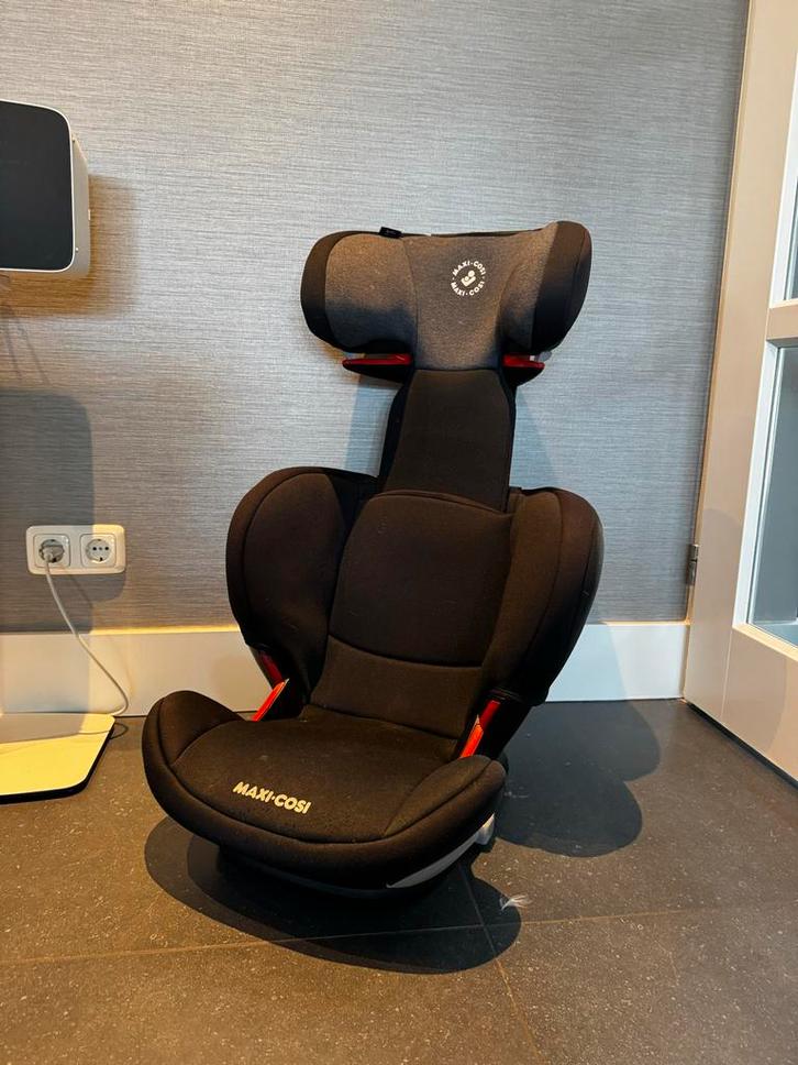 Maxi-Cosi autostoel - 15 tot 36 kg, Kinderen en Baby's, Autostoeltjes, Zo goed als nieuw, Maxi-Cosi, 9 t/m 36 kg, Isofix, Zijbescherming