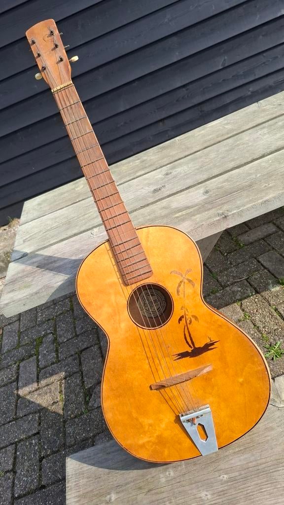 Gitaar. Vintage. Jaren 50/60. Egmond, Muziek en Instrumenten, Ophalen of Verzenden, Gebruikt, Klassieke of Spaanse gitaar