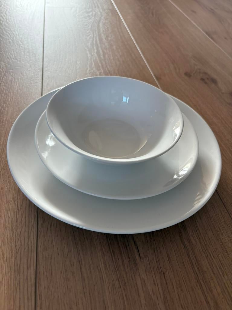 VT wonen servies., Ophalen, Porselein, Overige stijlen, Bord(en)