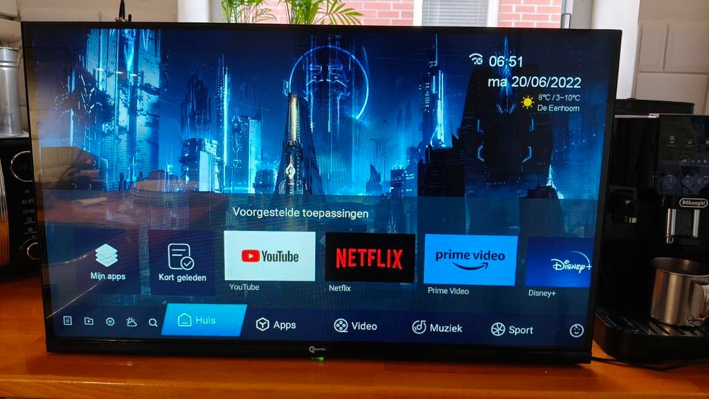 QSmarter smart tv 32 inch, Ophalen of Verzenden, Zo goed als nieuw, Minder dan 60 watt, Overige merken