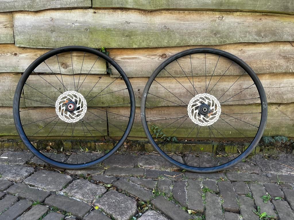 Fulcrum rapid red 500 gravel banden, Fietsen en Brommers, Fietsonderdelen, Wiel, Ophalen of Verzenden, Zo goed als nieuw, Aluminium