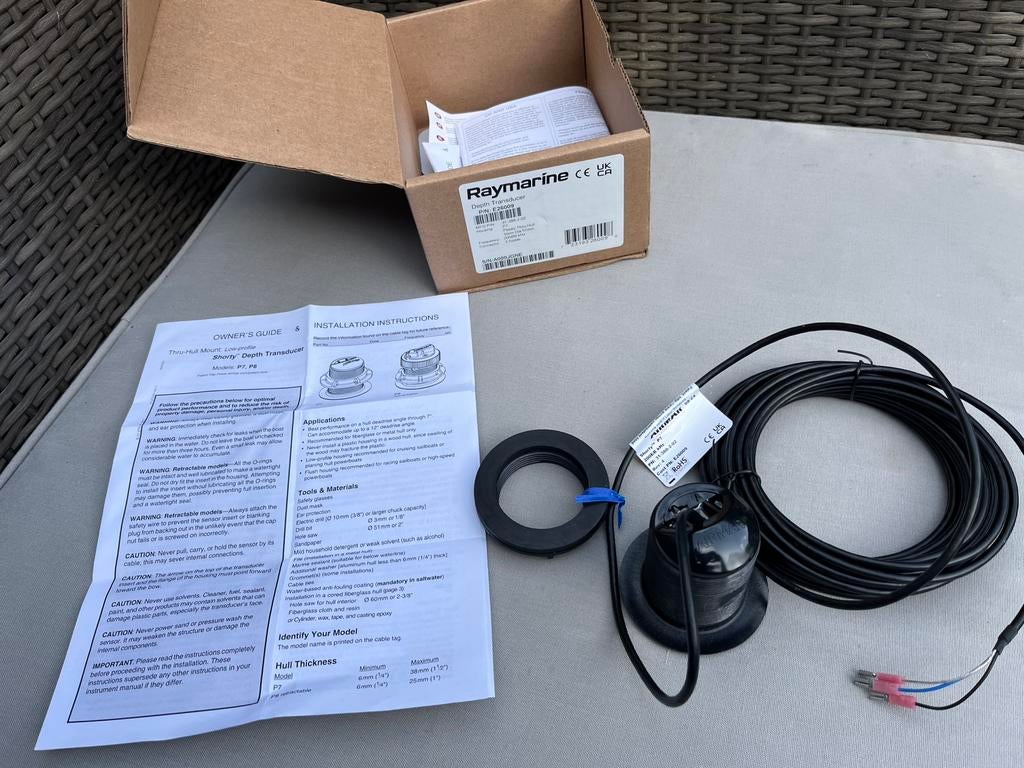 Raymarine diepte transducer P7 nieuw thru hull, Ophalen of Verzenden, Nieuw, Kabel of Apparatuur