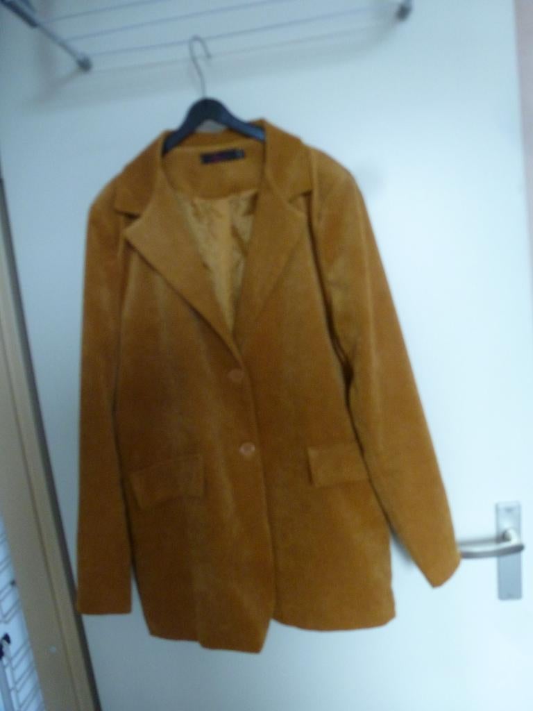 OKERGEEL rib LENTE jasje SAVINNI 44 -GRATIS zend, Verzenden, Geel, Maat 42/44 (L), Nieuw