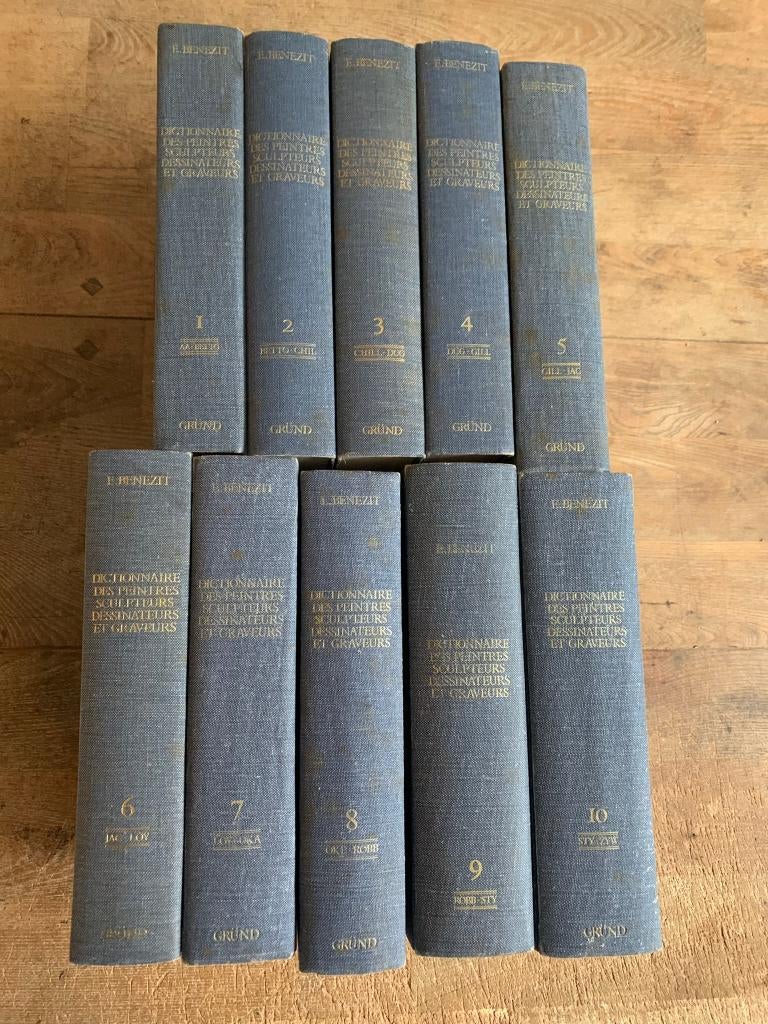 Benezit Dictionnaire des peintres 1976 10 delen compleet, Ophalen of Verzenden, Gelezen, Beeldhouwkunst