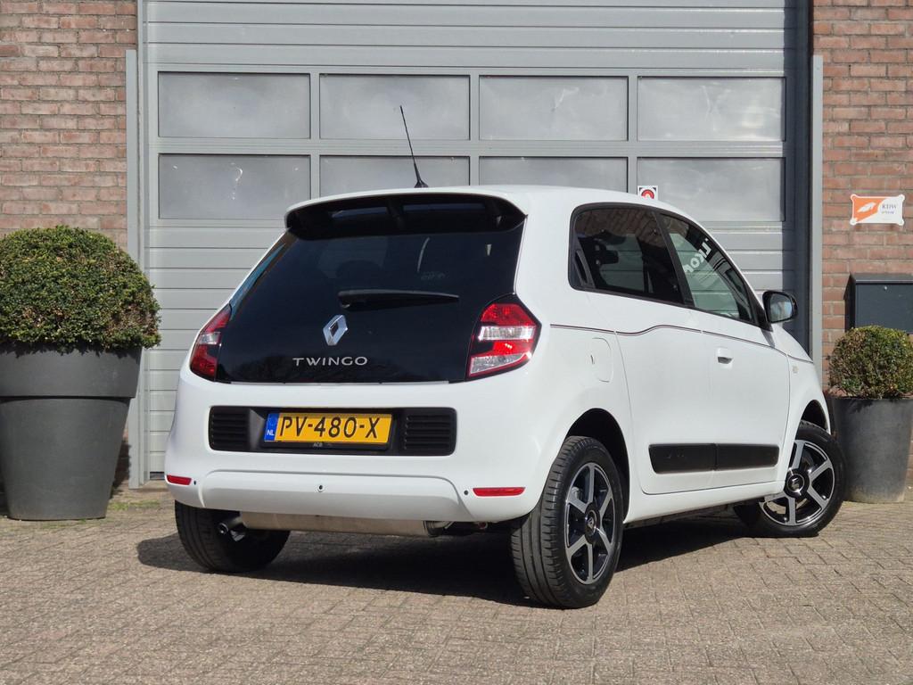 Renault Twingo 1.0 SCe Limited Airco / lm velgen. (bj 2017), Auto's, Gebruikt, 840 kg, 4 stoelen, Wit