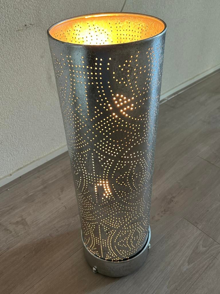 Oosterse filigrain vloerlamp zilverkleurig, Ophalen, Gebruikt, Metaal, Minder dan 100 cm