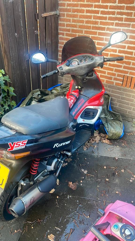 Gilera runner vxr200 fullmalossi a1, Fietsen en Brommers, Snorfietsen en Snorscooters, Zo goed als nieuw, Gilera, Tweetakt, Ophalen of Verzenden