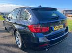 BMW 3-serie 320i | clima/cruise/parkeersensoren, Auto's, Gebruikt, Euro 6, 4 cilinders, 1445 kg