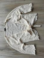 Schattig ecru gebreid vestje met 3/4 mouwen - Bindi S/M, Ophalen of Verzenden, Gedragen, Maat 38/40 (M), Beige