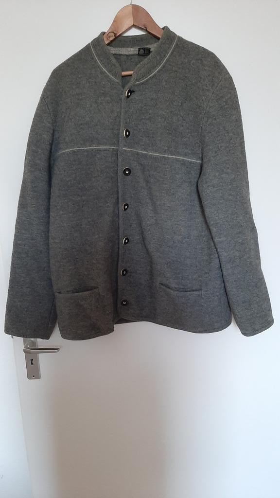 Giesswein wollen vest, Ophalen, Zo goed als nieuw