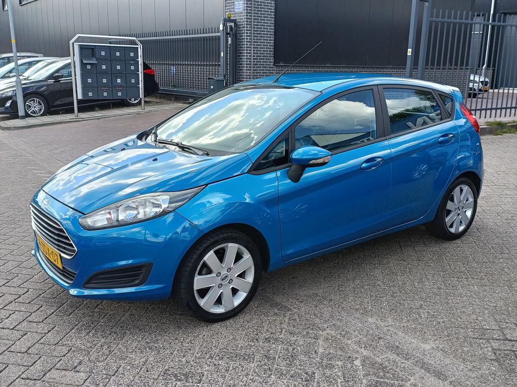 Ford Fiesta 1.0 Style Trekhaak 16'' L.M.V Nw APK (bj 2015), Voorwielaandrijving, Euro 5, Stof, 525 kg