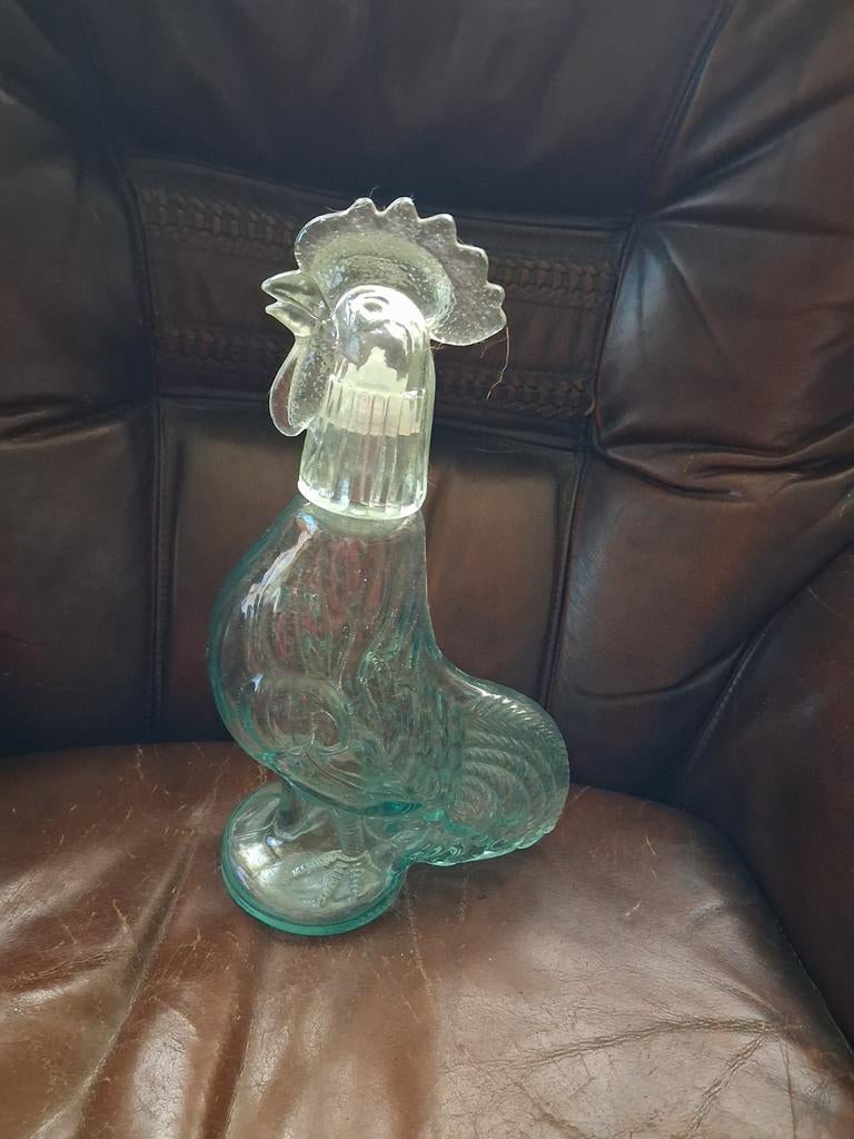 Te koop wijn karaaf als kip. Het is van glas en heel., Ophalen of Verzenden