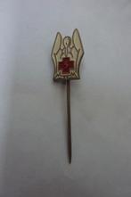 speldje Rode Kruis gestileerde pelikaan, Verzamelen, Ophalen of Verzenden, Gebruikt, Overige onderwerpen, Speldje of Pin