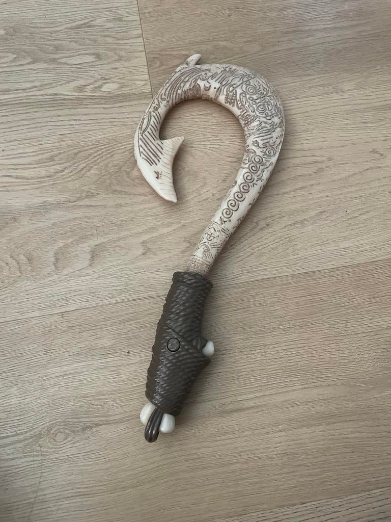 Maui's Haak uit Vaiana - Lichtgevend Speelgoed, Ophalen of Verzenden, Gebruikt, Jongen of Meisje