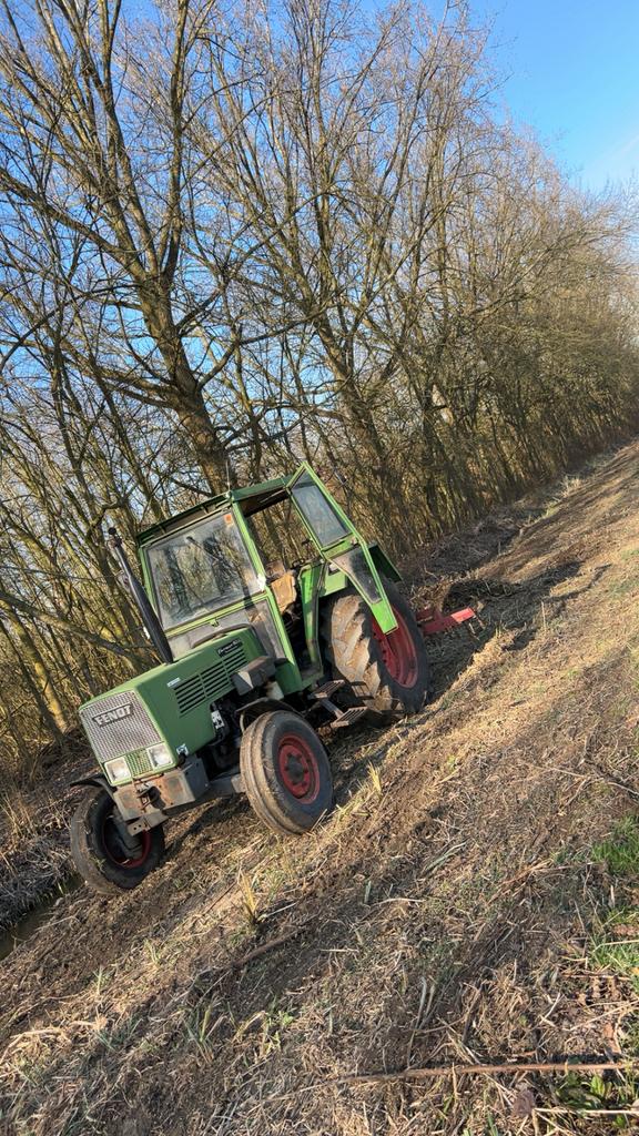 Paarden bak slepen
