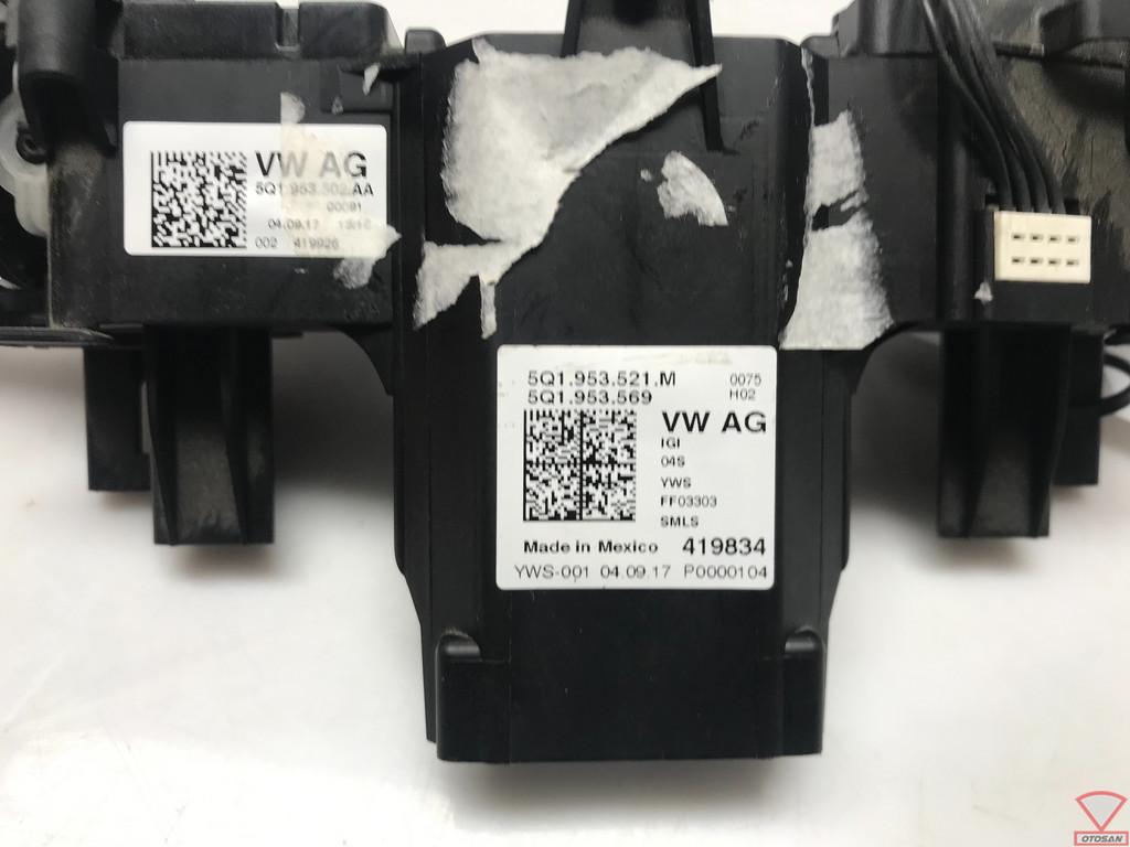 VW Golf 7 FL Stuurkolomschakelaar 5Q1953502AA 5Q1953521M, Auto-onderdelen, Gebruikt, Volkswagen, Volkswagen AG, Berliner Ring 2
38440  Wolfsburg, DE