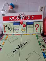 Keurig Monopoly spel., Hobby en Vrije tijd, Gezelschapsspellen | Bordspellen, Vijf spelers of meer, Ophalen of Verzenden, Gebruikt