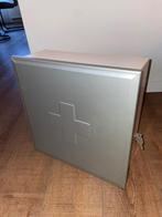 EHBO Kast, Ophalen, Zo goed als nieuw, Netjes