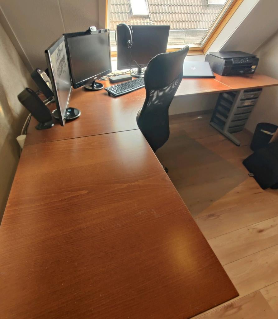 IKEA Galant Hoekbureau, Huis en Inrichting, Bureaus, Ophalen, Gebruikt, Hoekbureau, In hoogte verstelbaar