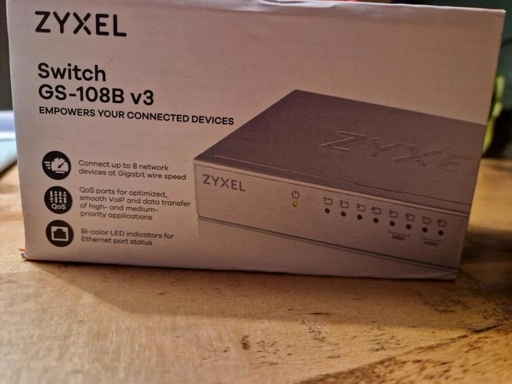 Zyxel GS-108B V3, Computers en Software, Netwerk switches, Nieuw, Ophalen of Verzenden