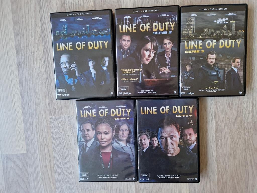 Line of  duty seizoen  1 tm 5 Nederlands ondertiteld, Ophalen