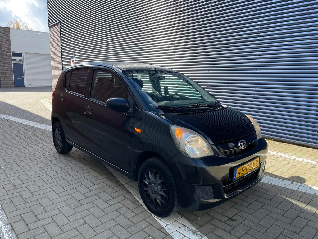 Daihatsu Cuore 1.0 5D • NAP • NW KOPPELING • STUURBRT • 2008, Auto's, Voorwielaandrijving, 600 kg, 18 €/maand, 4 stoelen