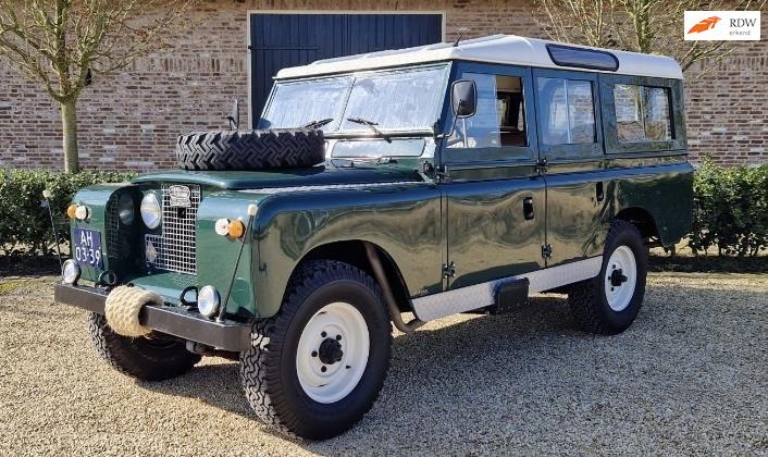Land Rover 109 2.6 Series IIa STUURBEKRACHTIGING LPG onderbo, Auto's, 86 pk, Gebruikt, Overige carrosserieën, 2000 kg