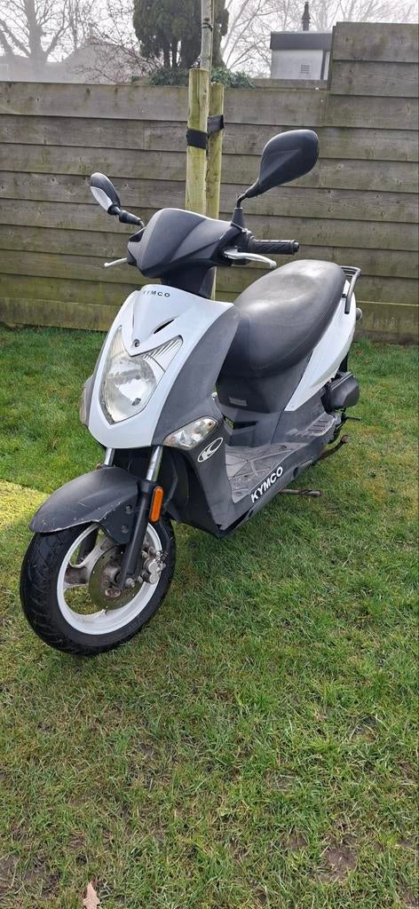 Kymco agility 50 BJ:2008 met veel onderdelen erbij, Gebruikt, Maximaal 45 km/u, Ophalen of Verzenden, 50 cc