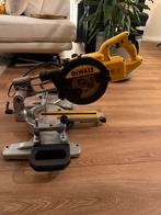 Dewalt DWS774 QS Afkortzaag - Krachtig en Compact, Ophalen, 70 mm of meer, Zo goed als nieuw, Afkortzaag