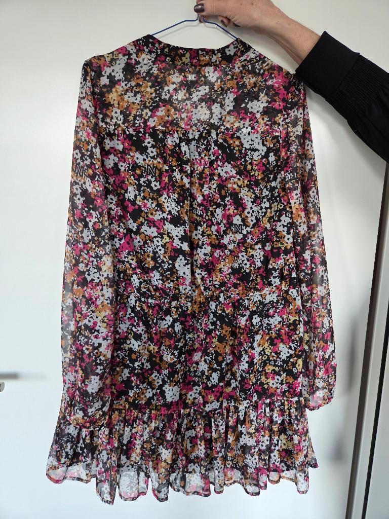 Nikkie zwart/roze jurk met volant maat 36 nieuw, Nieuw, Ophalen of Verzenden, Nikkie, Roze