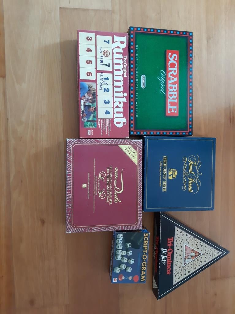 Diverse gezelschapsspellen: Rummikub, Scrabble, Tri-Ominos, Vijf spelers of meer, Ophalen of Verzenden, Gebruikt, Diverse uitgevers