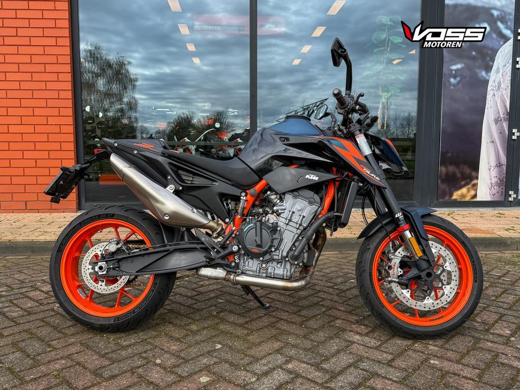 KTM 890 DUKE R (bj 2023), Bedrijf, Meer dan 35 kW, KTM SPORTMOTORCYCLE NEDERLAND, Achterbroek 11 - unit 8
6596 MP  Milsbeek, NL