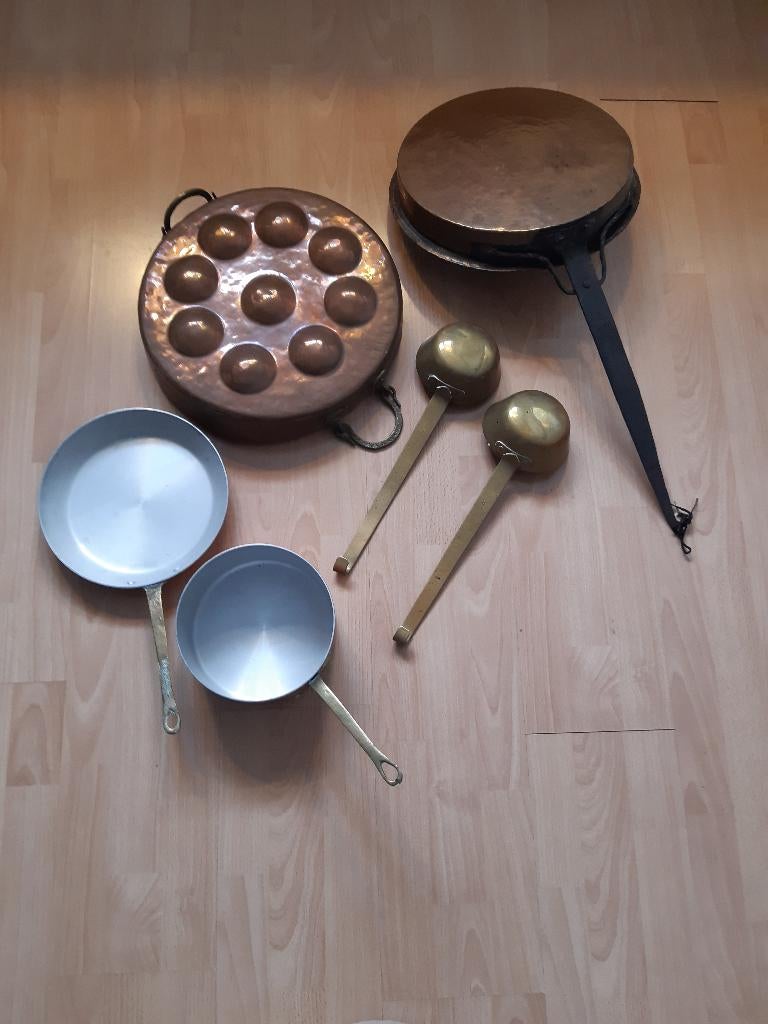 Koperen pannen en lepels, Ophalen, Koper