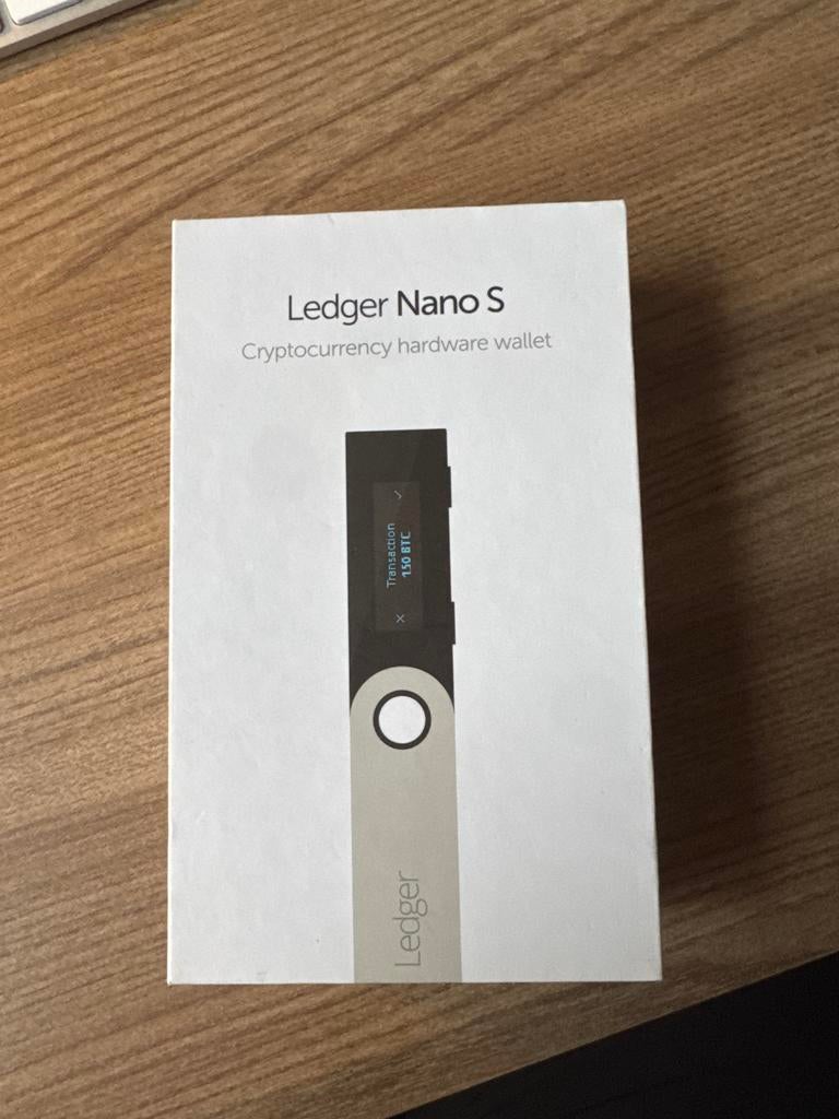 Ledger Nano S Cryptocurrency Hardware Wallet, Ophalen of Verzenden, Gebruikt