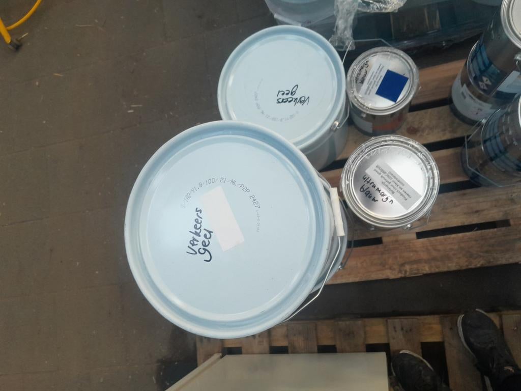 Te koop: partij verf, Ophalen, Nieuw, Verf