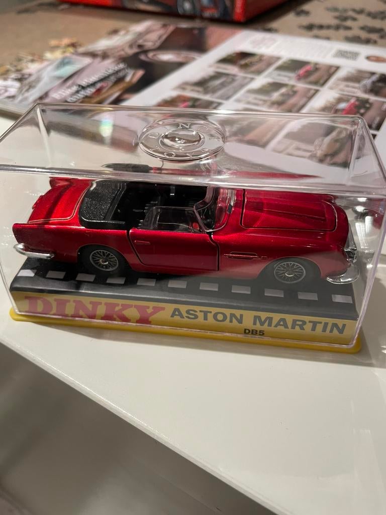 Dinky Toys Aston Martin DB5, Hobby en Vrije tijd, Modelauto's | 1:43, Ophalen of Verzenden, Nieuw, Auto, Dinky Toys