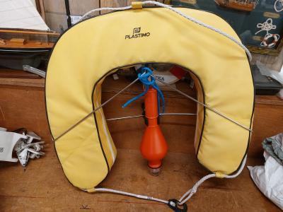 Reddingsboei met licht en houder, Watersport en Boten, Bootonderdelen, Gebruikt