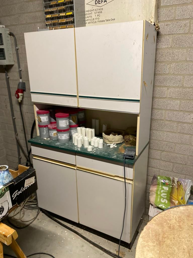 Vintage keukenblokje/keukenkastje met lampje, Huis en Inrichting, Keuken | Complete keukens, Ophalen, Gebruikt, Overige materialen