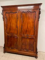 Antieke kast van meubelmaker Horrix Den Haag, Ophalen