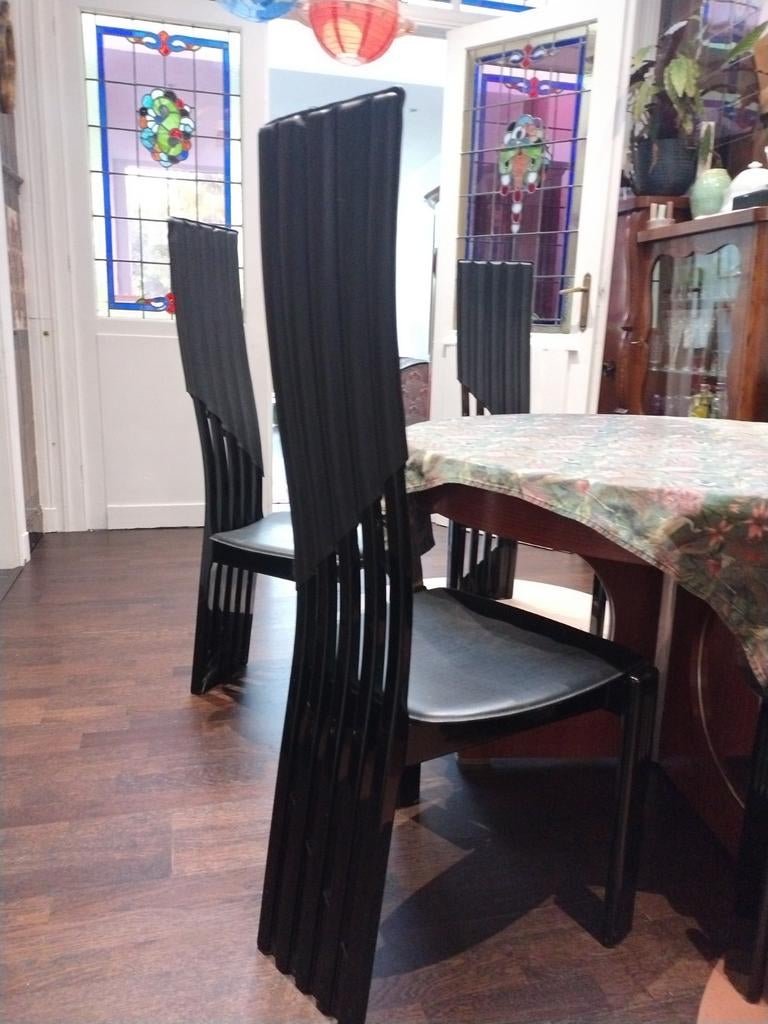 Italian Modern Tripod Chairs Lubke 1980s set of 6 chairs, Huis en Inrichting, Stoelen, Ophalen