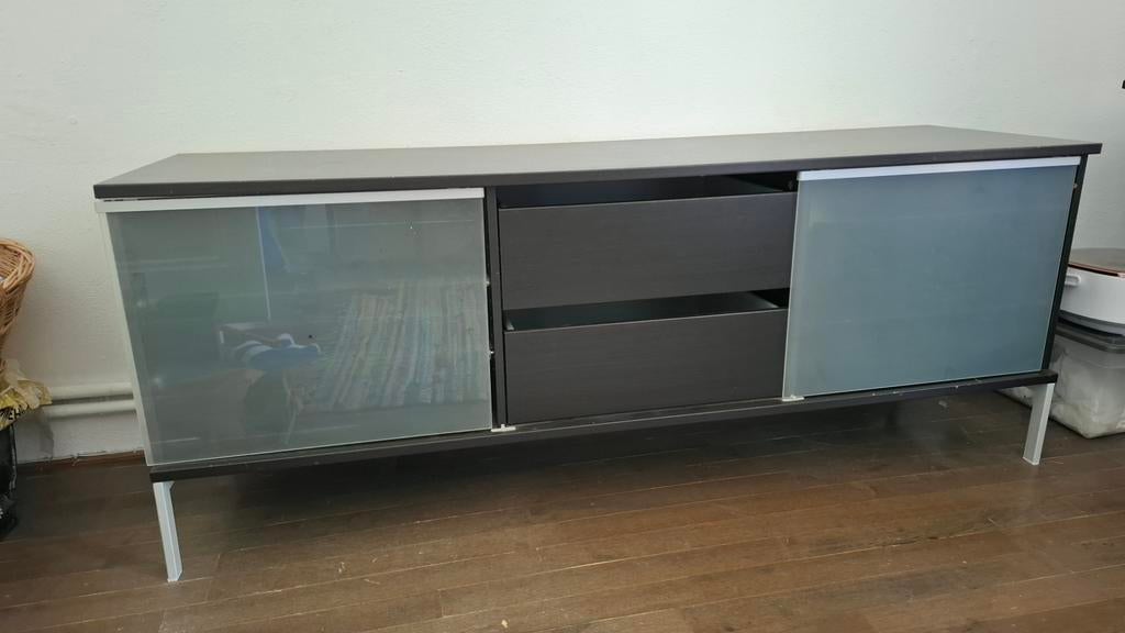 Donkerbruin dressoir met glazen schuifdeuren, Ophalen, Gebruikt, Met deur(en), Glas