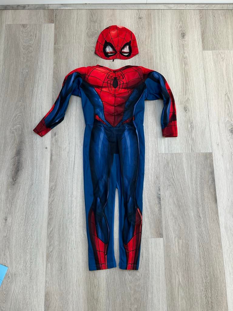 Spiderman Kostuum met Masker - Maat 116, Ophalen, Gebruikt, 122 t/m 128, Jongen of Meisje