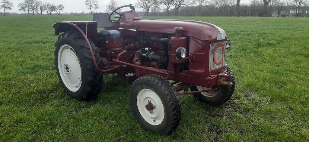 renault super 7 trekker met perkins motor., Ophalen, Gebruikt, Renault, Tot 80 Pk