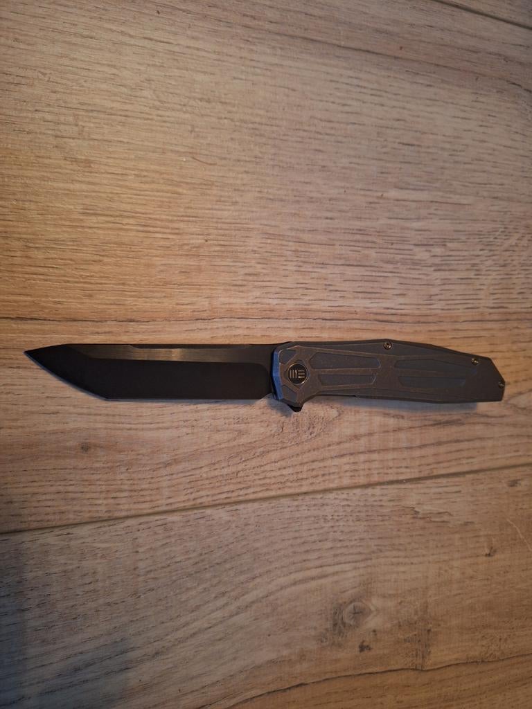 We shadowfire, Ophalen of Verzenden