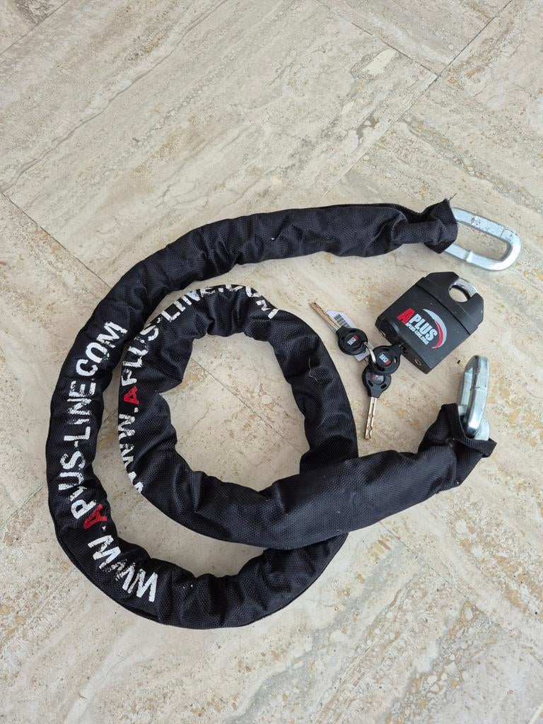 Kettingslot A-Plus Line met hangslot en 2 sleutels, Fietsen en Brommers, Ophalen of Verzenden, Gebruikt, Kettingslot