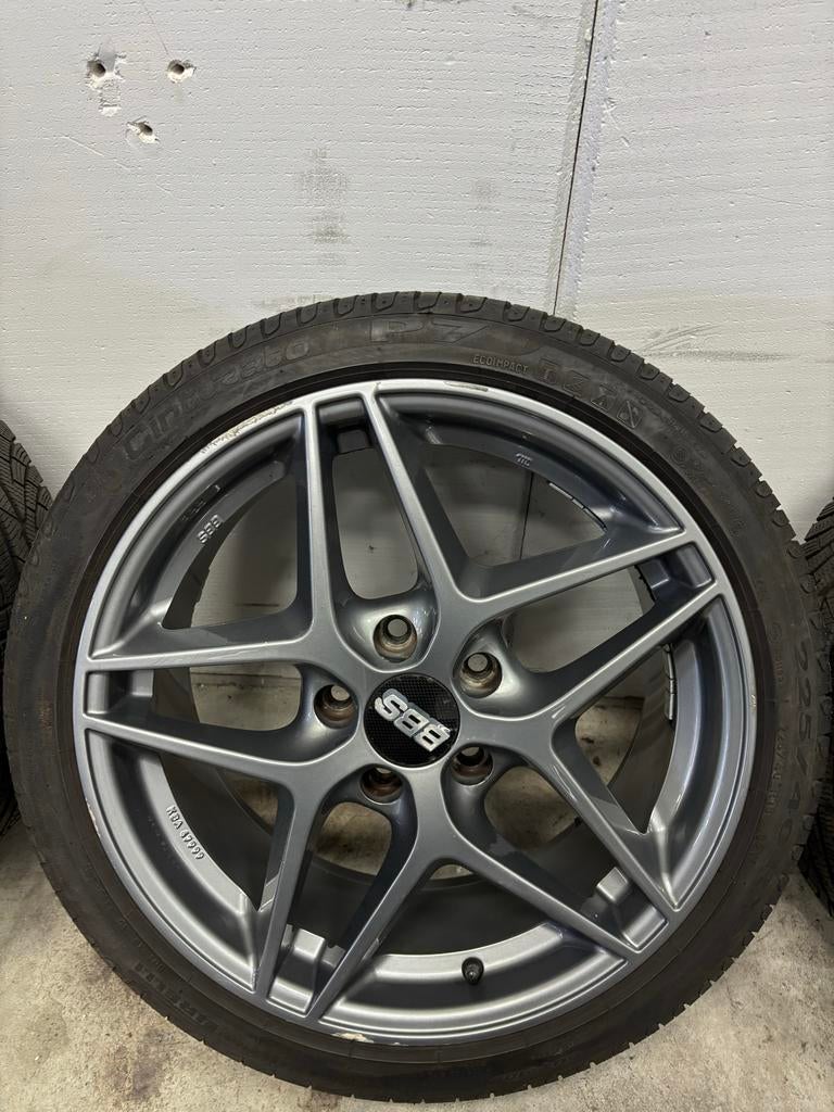 BBS velgen 18 inch met Michelin/Pirelli zomerbanden, Auto-onderdelen, Banden en Velgen, Ophalen, 18 inch, Gebruikt, Banden en Velgen