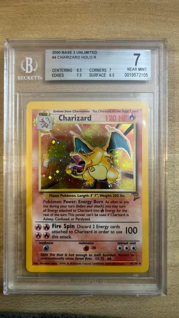 Charizard Base Set 2 BGS 7, Ophalen of Verzenden, Zo goed als nieuw